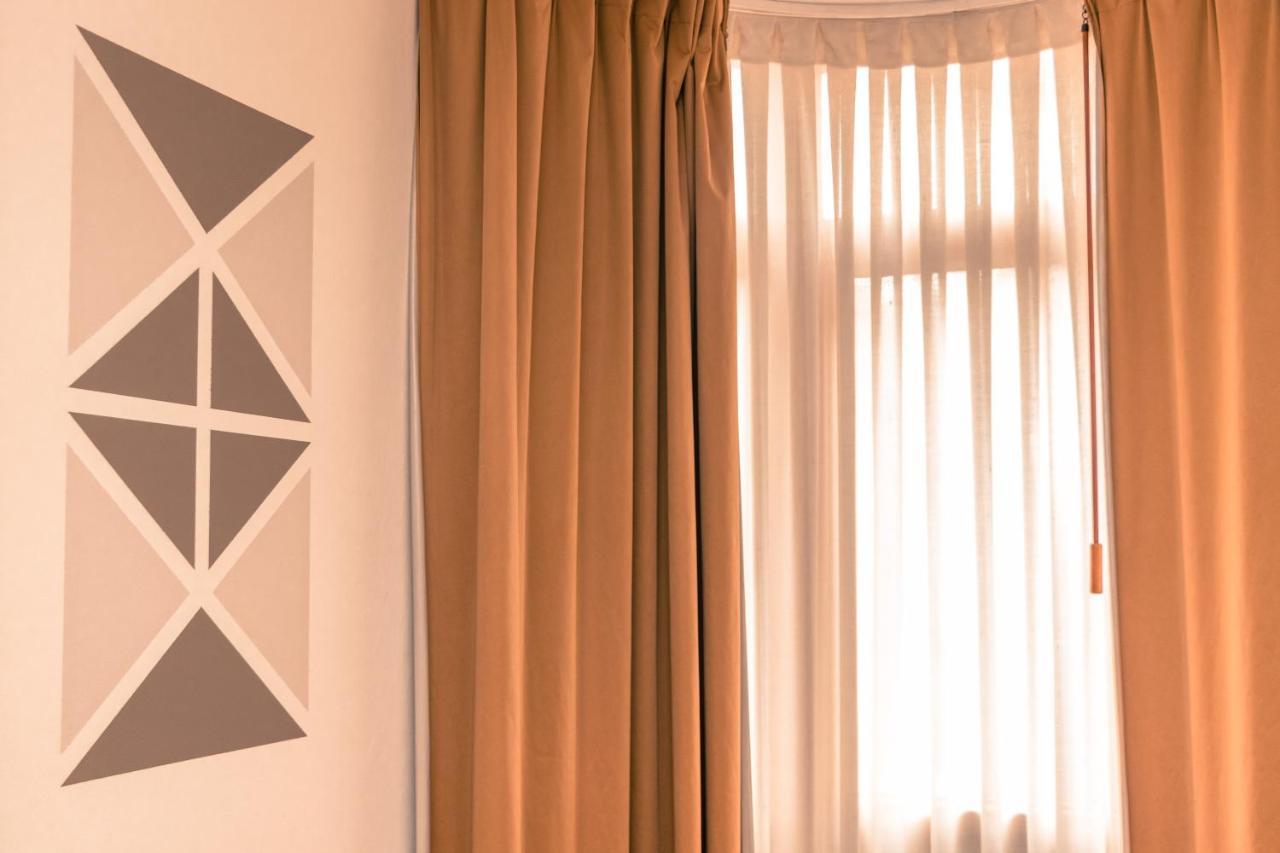 Hotel Plaza Onís エクステリア 写真